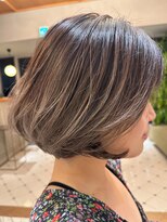 オンカラー(ON.COLOR)&nbsp;大人グラデーションハイライトグレージュボブ