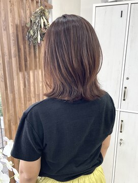 ラフ(laugh) レイヤーボブ×アルティストカラー