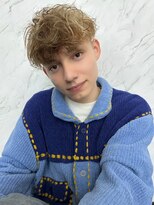 オム ブランシェ(HOMME BLANCHE’)&nbsp;スペインカールブラウンカラーハイライト