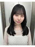 レイヤーカット/ミディアムレイヤー/前髪カット/黒髪/学割
