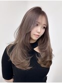 小顔ロングレイヤーカット顔周り冬グレージュカラー透明感カラー