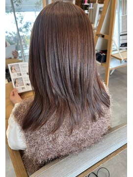 ブローチェラウカ(Broche lauka) いわき/前髪カット/ヘッドスパ/縮毛矯正/白髪染め/髪質改善