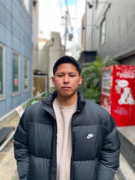 クフィア メンズヘアー カンポ 天王寺店(CUFFIA MEN'SHAIR CAMPO) フェードカットニュアンスパーマスペインカールメンズショート