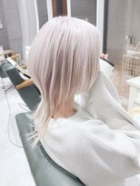 デイズ(days) メンズライク女子様ホワイトブロンドカラー/レイヤーウルフ