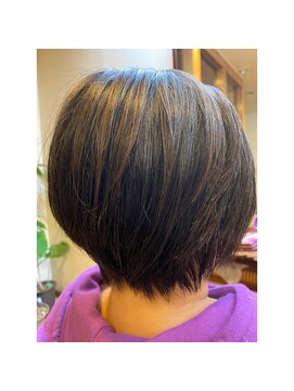 キキ 美容室(KIKI) 綺麗め大人ショートヘア