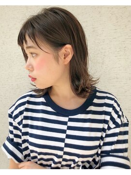 ミリ 調布店(Mili) 【Mili 調布】シアーグレージュ×外ハネ切りっぱなしロブ