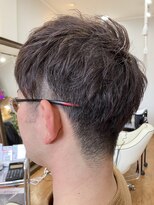 フリー(Free)&nbsp;爽やかツーブロック刈上げ束感モテるショートヘアー