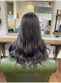 ダークグレージュ