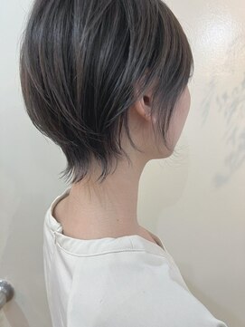 ザ セントラル(THE CENTRAL) ショートカット×ひし形ショートボブ×前髪あり×外ハネ