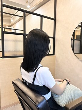 マイルームギンザ 銀座店(my room GINZA) 黒髪 ミディアム ストレート 銀座 東銀座