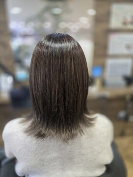 ベル(Bell) ロングボブ/耳かけスタイル/ワンレンボブ