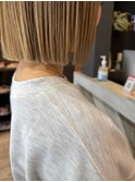 切りっぱなしボブ×ダブルカラー×金沢