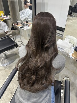 ラック(LUCK) ピスタチオベージュ/船橋/くすみベージュ/細めハイライト