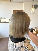 切りっぱなしボブ×ミルクティーベージュ stylistすずか