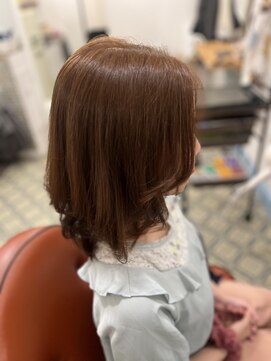 タカ(Taka) 縦巻きボブ