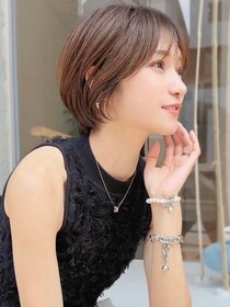 アイドットプラスフェリシア 表参道(i.+FERiCIA.) 20代/30代/ニュアンスカラー/小顔/前髪カット/ショート/表参道