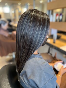 アース オーセンティック 越谷レイクタウン店(EARTH Authentic) ハイライトカラーアッシュグレージュ/コントラスト/似合わせ