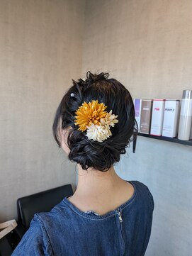 トリコ(ToricO) サイドお団子スタイル