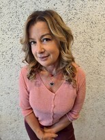 DAMANI 表参道 髪質改善/ヘッドスパ/ハイライト/白髪染め/白髪ぼかし/縮毛矯正&nbsp;似合わせカット/ミディアムレイヤーカット[表参道駅]