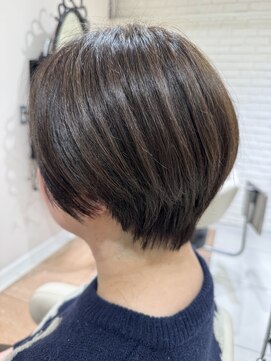 アッシュ 二俣川南口店(Ash) ショートボブ