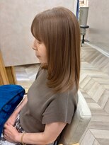 キラーナセンダイ(KiRANA SENDAI) 明るい白髪ぼかしカラーシャンパンベージュ