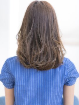 ヴィアラ 自由が丘(VIALA) 【VIALA 自由が丘】外人風×フェミニン