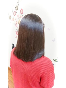 レディクレア(Ready Clere) 30代女性　うる艶ロイヤルブラウンミディ