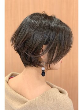 ロンド パルティール 大宮(Lond partir) 【石田勇士郎】黒髪毛先パーマ横顔美人ショート