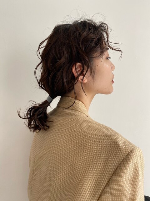 ウェーブヘアアレンジ