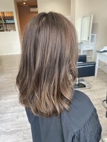 アペル(APPEL)&nbsp;秋の透け感ブラウン♪　【岡山/岡山駅】