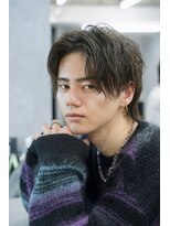 クロムトウキョウ ザ バーバー ネオン 新宿店(CHROM TOKYO the Barber ne/on)&nbsp;センターパート/ウルフ/ツイストスパイラルパーマ/韓流/韓国風