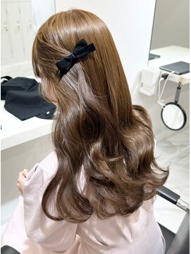 ランテルディ 渋谷(LANTERDIT) ツヤ髪 シルキーベージュ 韓国風 ヨシンモリ