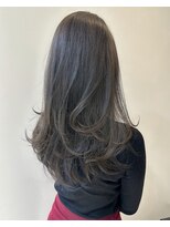 グローブス オモハラ(THE GLOBES OMOHARA)&nbsp;ロングレイヤー×グレージュカラー