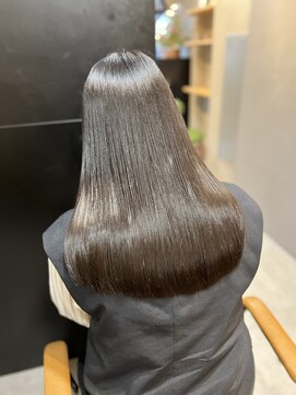 イオエ 元町(ioe) イメチェン/フルバング/似合わせカット/レッドブラウン/髪質改善