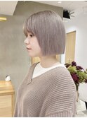 ミルクティーベージュぷつっとボブケアブリーチ 梅田
