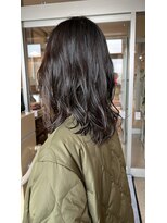 チルバイヘアーガーデンミルクティ(Chillbyhairgardenmilktea)&nbsp;ミディパーマ