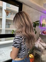 シウン(SIUN.)&nbsp;ミルクティーバレイヤージュ