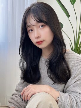 ソヨン 金山店(SOYON) フェミニンロング/似合わせカット/メルティカラー/2wayバング