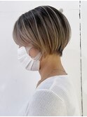 ショートくびれヘア顔周りレイヤー_ba434041