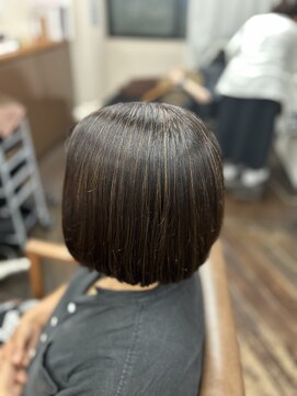 アート(art) 白髪ぼかしハイライトで立体感