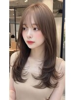 レス(Les.)&nbsp;ミディアムレイヤーバタフライカットハッシュカットダークグレー