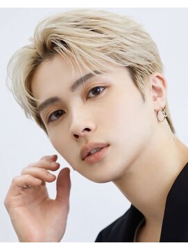 アストラ(ASTRA) MEN’S HAIR/波巻きツイストスパイラル/リバースセンターパート