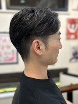 サロン ハナノ(Salon Hanano)&nbsp;爽やかセンターパートメンズショート刈り上げ20代30代40代