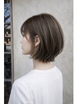 エイミーバイアフロート(amie by afloat) 大人の抜け感ショートボブ