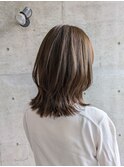 グレージュで柔らか♪結べるレイヤーミディ