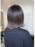 外ハネ裾カラー