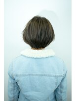 クート 北浦和(ku-to)&nbsp;ショートにハイライトとイルミナカラー×北浦和×髪質改善