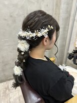 ブーミー(Bor mee)&nbsp;【Bormee】ウエディングフォト玉ねぎヘアー編みおろしスタイル