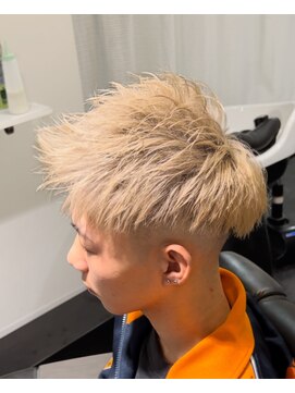 エフィル(EFILL) スキンフェード×ツーブロック