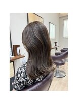 ヴォーグ 春日井高蔵寺店(VOGUE)&nbsp;透明感あふれるオリーブベージュ